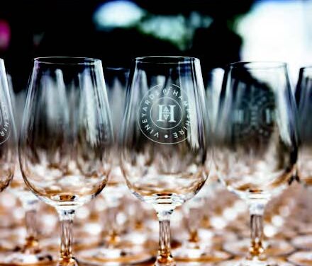Win two ti ckets to Vineyards of Hampshire’s ‘Festive Fizz’ 2026